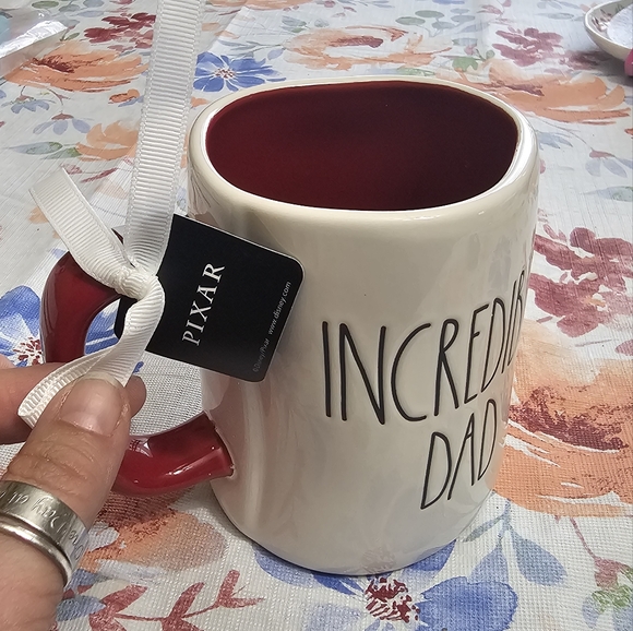 NWT Rae Dunn Incredible Dad Mug - Picture 4 of 8
